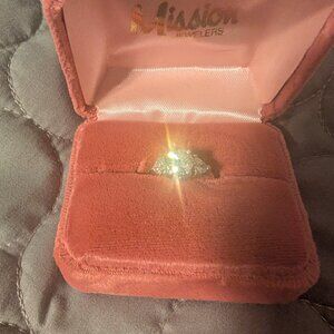 1.50 Carat Natural Diamond Ring, platinum setting
